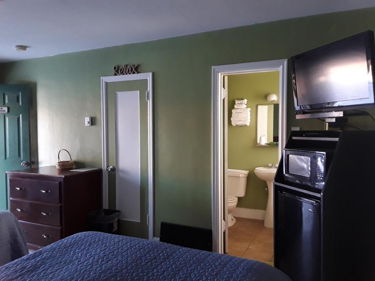 בוט Eddy'S Motel מראה חיצוני תמונה